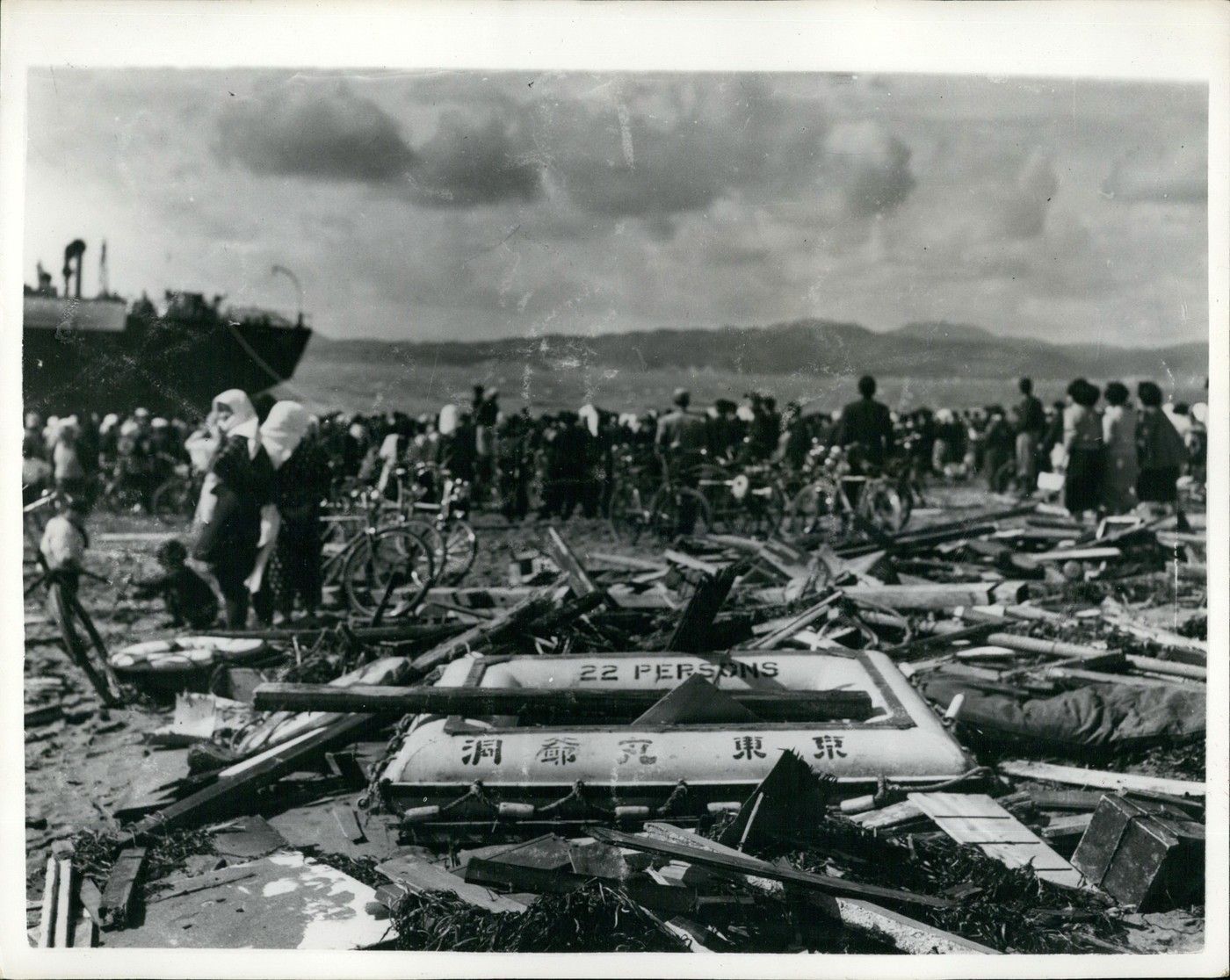 trajekt Japonsko Titanic lodní havárie
