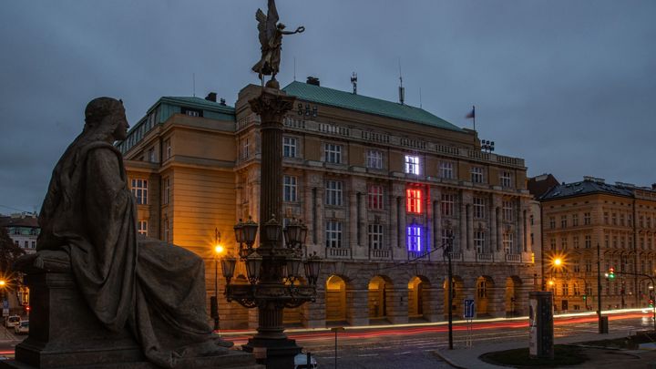 Univerzita Karlova je mezi 250 nejlepšími vysokými školami světa, boduje i Masarykova
