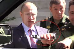 Zapomenutý Putinův "trapas". V jeho podřízených by se krve nedořezal