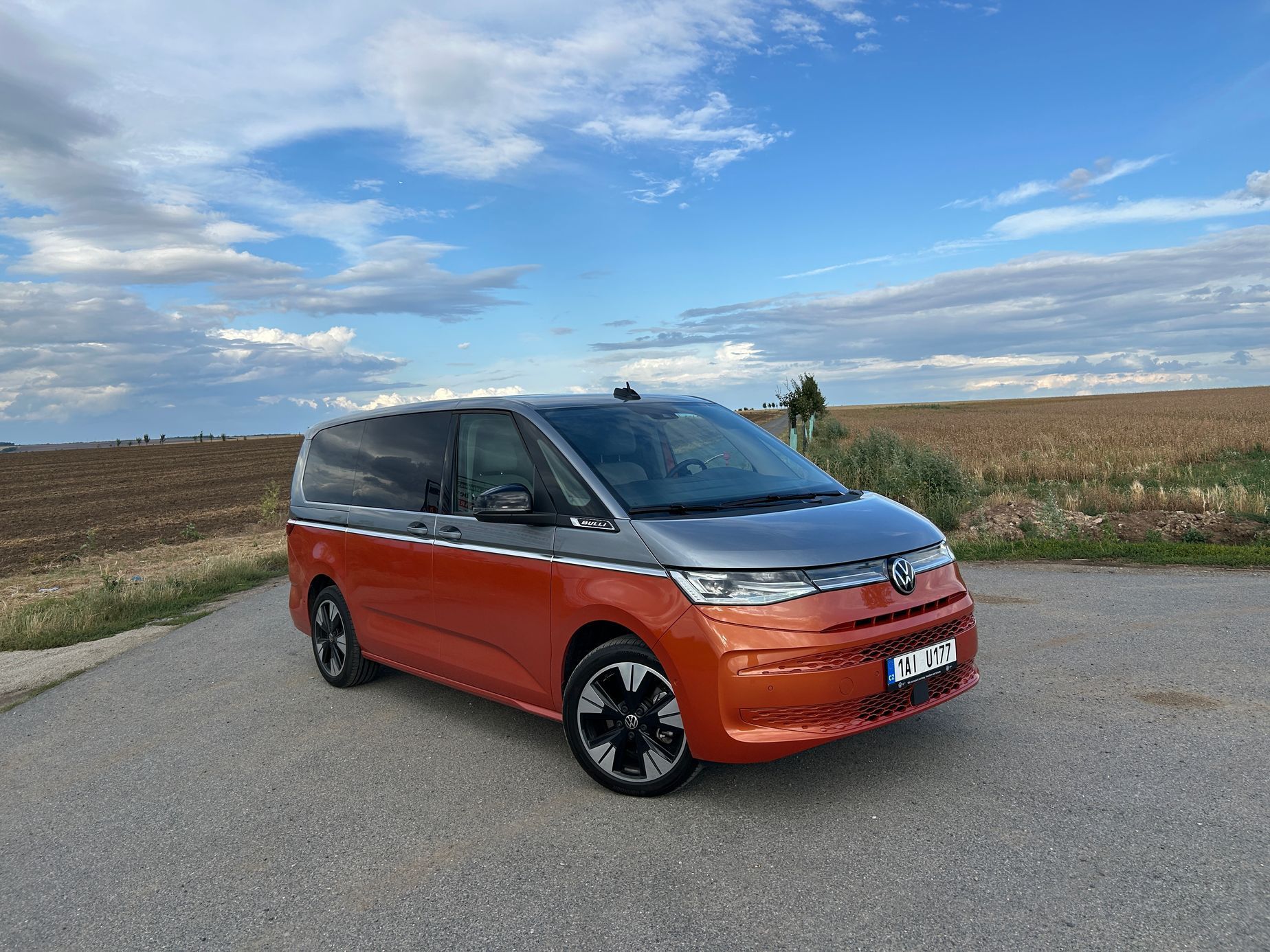 VW T7 Multivan spací box