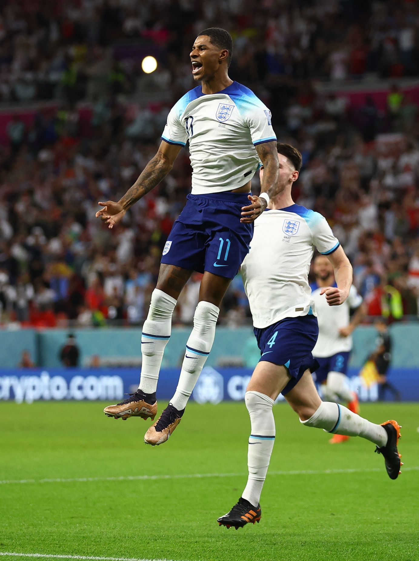 Marcus Rashford slaví gól v zápase MS 2022 Wales - Anglie