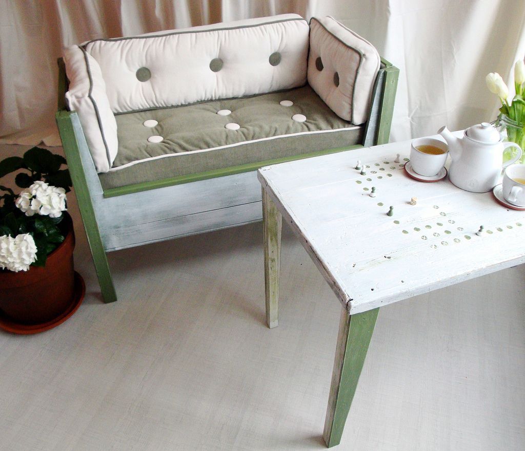 Recy-věci- 3. místo - truhla - sedačka