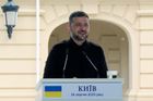 Zelenskyj se usmál a vyvolal bouři. Otevřená hrozba, přestaňte, zuří Maďaři