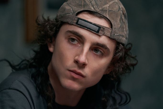 Timothée Chalamet jako Yule.