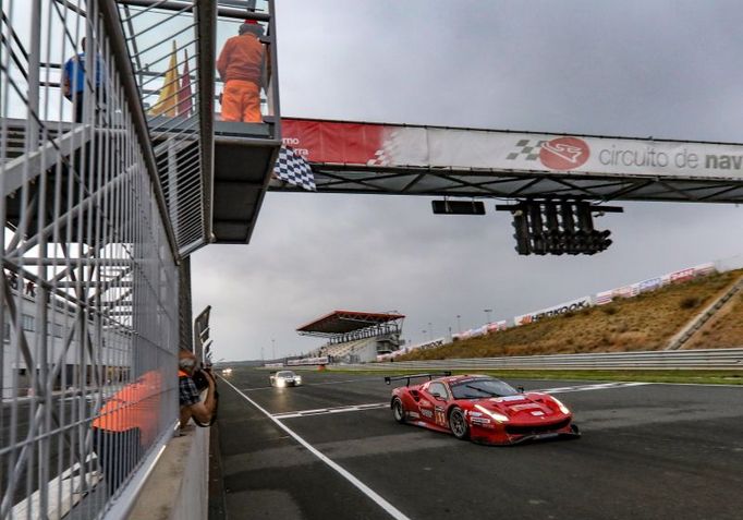 12H Navarra: Jiří Písařík, Josef Král, Matteo Malucelli (Ferrari 488 GT3)