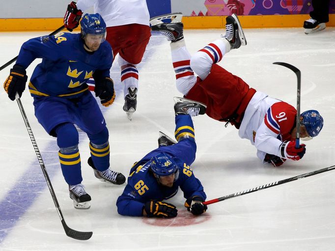 Soči 2014, ČR-Švédsko: Martin Erat (91)  - Erik Karsson (65) a Patrik Berglund (14)