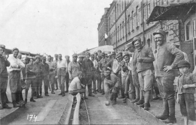 Volnočasové aktivity československých legionářů během pobytu v Rusku.