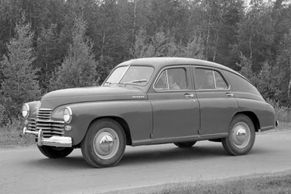 GAZ M20 Poběda byl prvním skutečně ruským autem. V některých verzích předběhl dobu