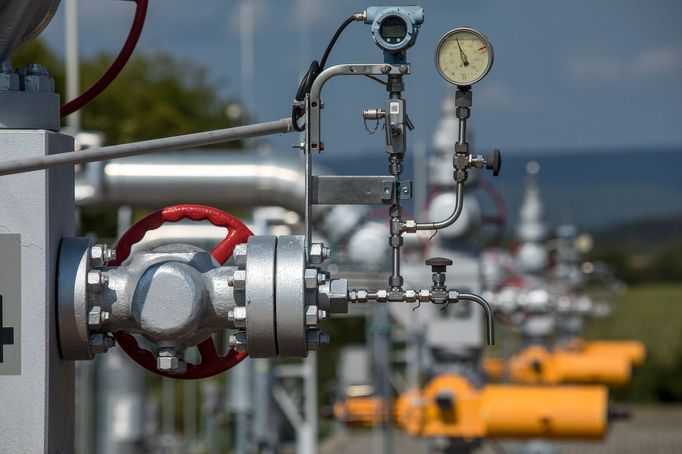 Zásobník zemního plynu společnosti RWE Gas Storage v Hájích u Příbrami