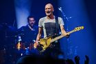 Sting v Brně roztančil publikum. Předvedl zvučný hlas a precizní, ale nenucený výkon
