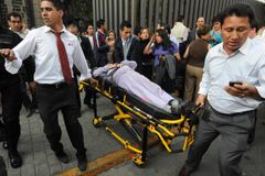 Výbuch v mexickém mrakodrapu: 32 mrtvých a 121 raněných