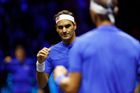 Americké duo zkazilo Federerovi rozlučku. Švýcar poslední zápas kariéry prohrál
