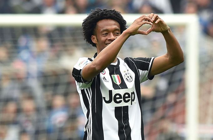 Juan Cuadrado slaví gól Juventusu