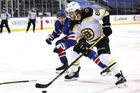 NHL 2020/21, New York Rangers - Boston: David Pastrňák a Brett Howden