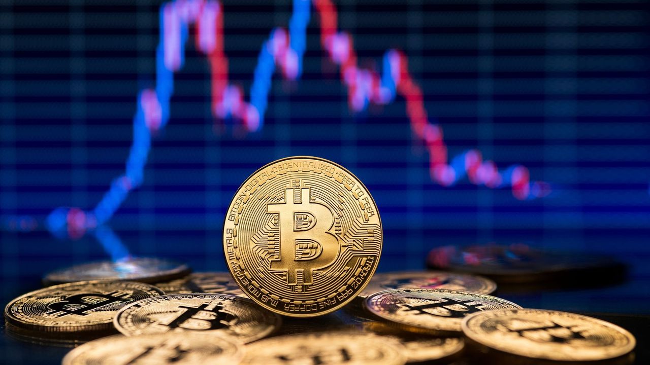 Jsem zděšen, říká Fialův poradce o kauze s bitcoiny. "Vždyť mají barák plný právníků"