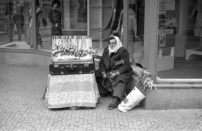 Praha 1986: pohled do ulic