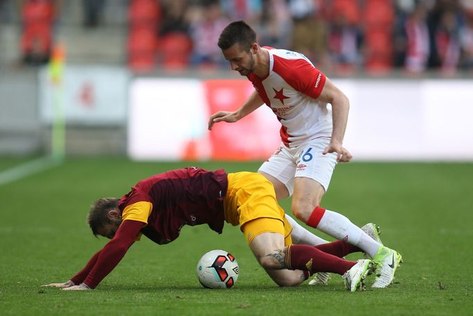 EPL, Slavia-Dukla: Michael Lüftner	- Jan Holenda