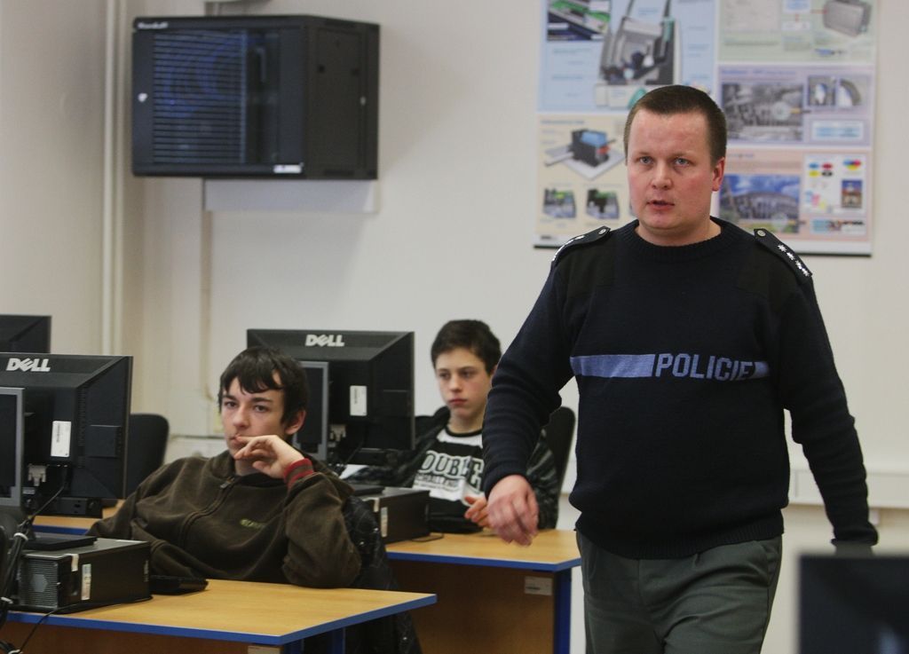 policejní škola Holešov