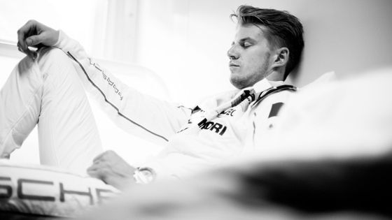 Nico Hülkenberg měnil v neděli historii světového motosportu, když se po 21 letech stal prvním aktivním pilotem F1, jenž vyhrál legendární 24 hodin Le Mans. Seznamte se s kariérou německého sympaťáka.