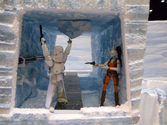 Star Wars Celebration V - Hoth Echo Base Battle diorama - Aurra Sing takes on a Snowtrooper