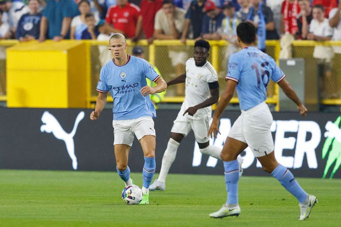 Erling Haaland v prvním zápase za Manchester City