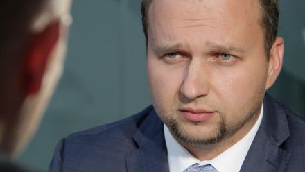 Peníze pro zemědělce? Pro Babiše to nedělám, v mnoha oblastech je ale ve střetu zájmů, říká Jurečka