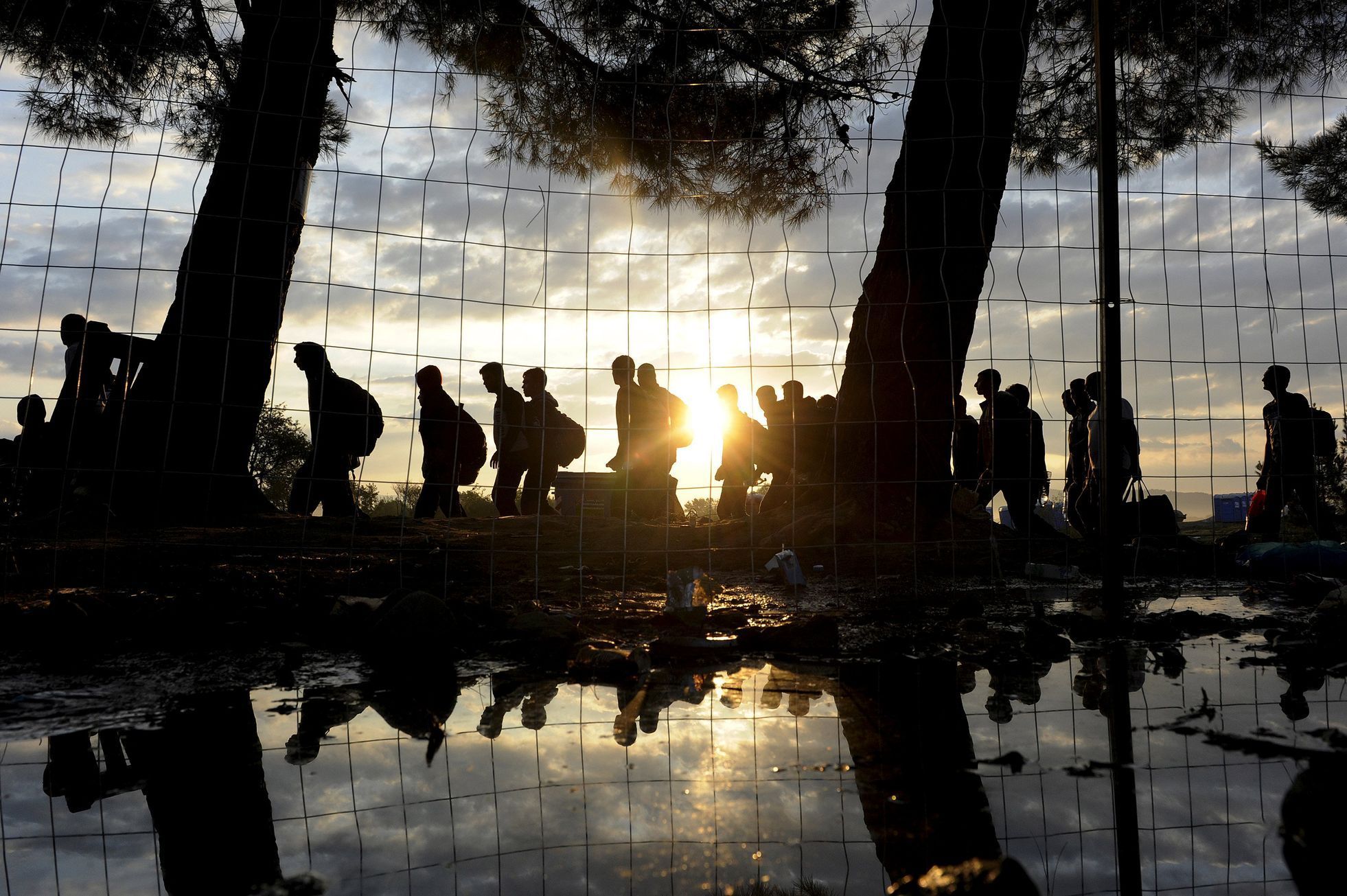 Syrší uprchlíci míří do Eidomeni - k řecko-makedonské hranici.