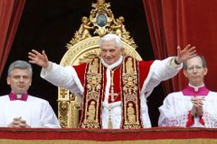 Technický pokrok lidem boha nenahradí, varuje papež