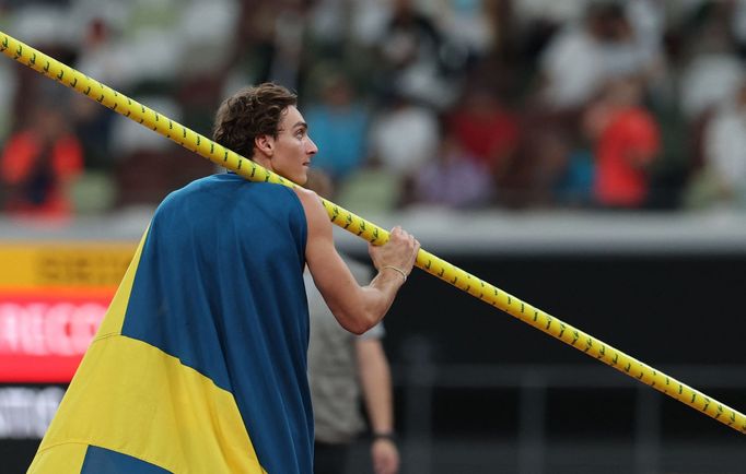 Švédský tyčkař Armand Duplantis a jeho rekord při MS v atletice 2025 v Tokiu