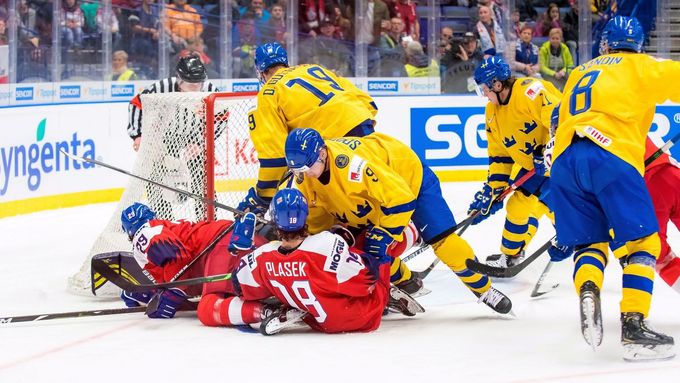 Švédští hokejisté přehráli Čechy ve čtvrtfinále juniorského šampionátu na všech frontách.