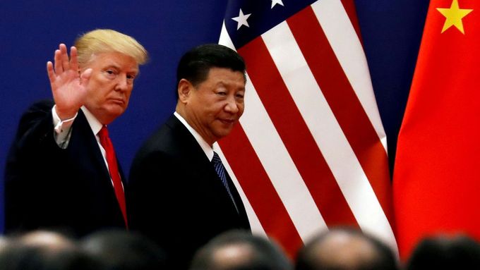 Americký prezident Donald Trump a jeho čínský protějšek Si Ťin-pching.