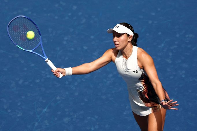 Jessica Pegulaová ve čtvrtfinále US Open proti Barboře Krejčíkové