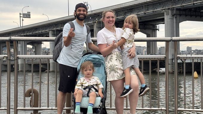 Jejich příběh a životní styl možná není pro každého. Ale připomíná, že někdy i odvážné rozhodnutí může být tím nejvíc přirozeným.