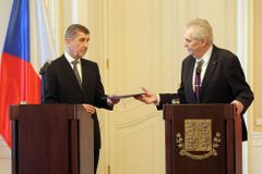 Spojenectví dvou politických matadorů se otřásá. Babiš zrušil mítink se Zemanem