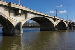 Odborníci doporučili zbořit uzavřenou část pražského Libeňského mostu u Palmovky