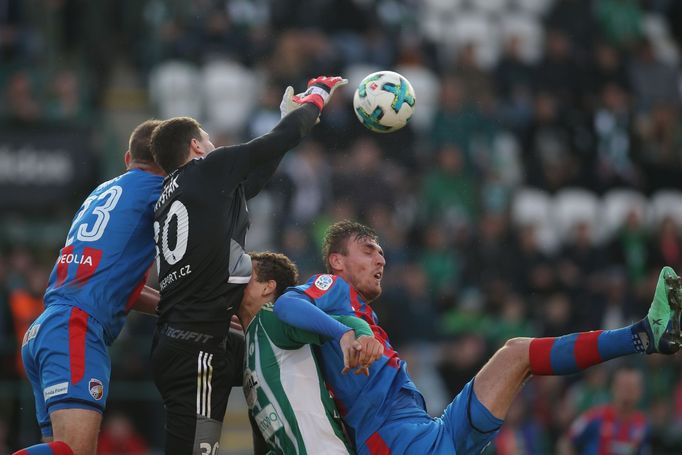 Bohemians 1905-Plzeň: Tomáš Fryšták - Marek Bakoš /23)