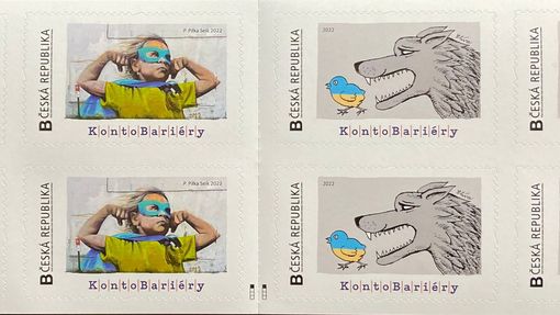 Česká pošta vydala známky na podporu dětí ukrajinských uprchlíků.