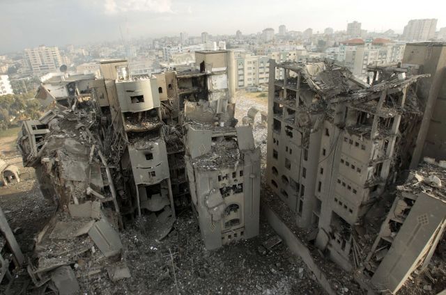 Dům v Gaze po leteckém útoku Izraele