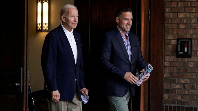 Americký prezident Joe Biden a jeho syn Hunter.