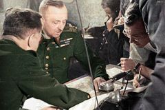 "Po*raný generál." Účtování s hrdiny Pražského povstání začalo hned v květnu 1945