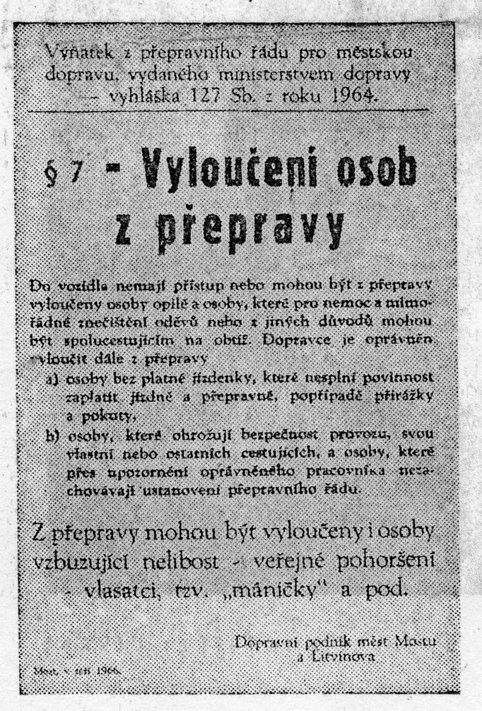 Vyloučení mániček z hromadné přepravy v Severočeském kraji.