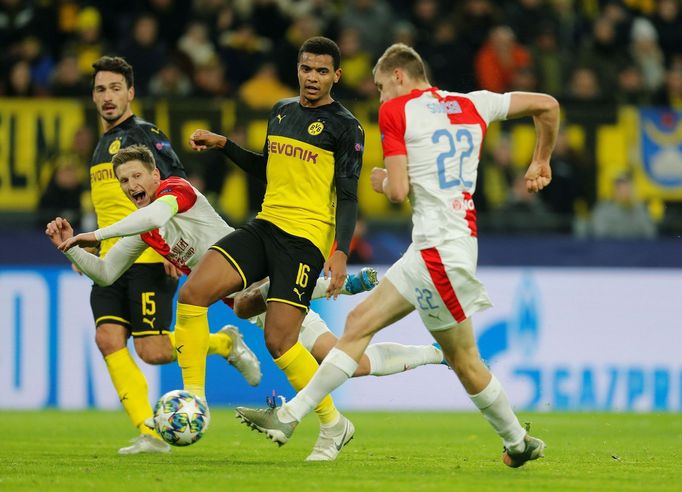 Tomáš Souček dává gól v zápase LM Borussia Dortmund - Slavia