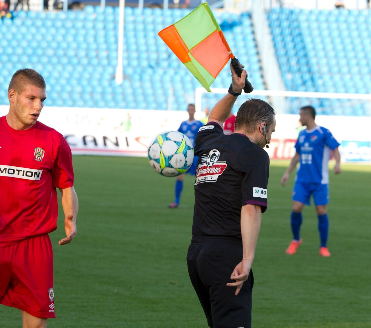 Fotbalisté Baníku Ostrava v utkání s Brnem během 11. kola Gambrinus ligy 2012/13.