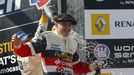 Robert Kubica vyhrál ve World Series by Renault čtyři závody a na konci sezony se mohl radovat z celkového triumfu.