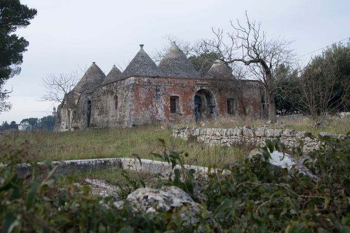 Colonia Bianchi, komplex devítí budov Trulli, se nachází poblíž městečka Fasano.