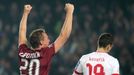 Fotbal, Sparta - Plzeň: Tomáš Zápotočný - Jan Kovařík