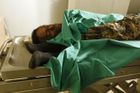 Útok sebevraha na přehlídce v Saná: Už stovka mrtvých