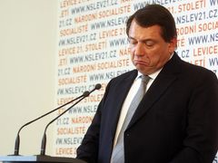 LEV21: Jiří Paroubek kandidovat nebude, jeho partaj ale jistě ubere ČSSD hlasy.