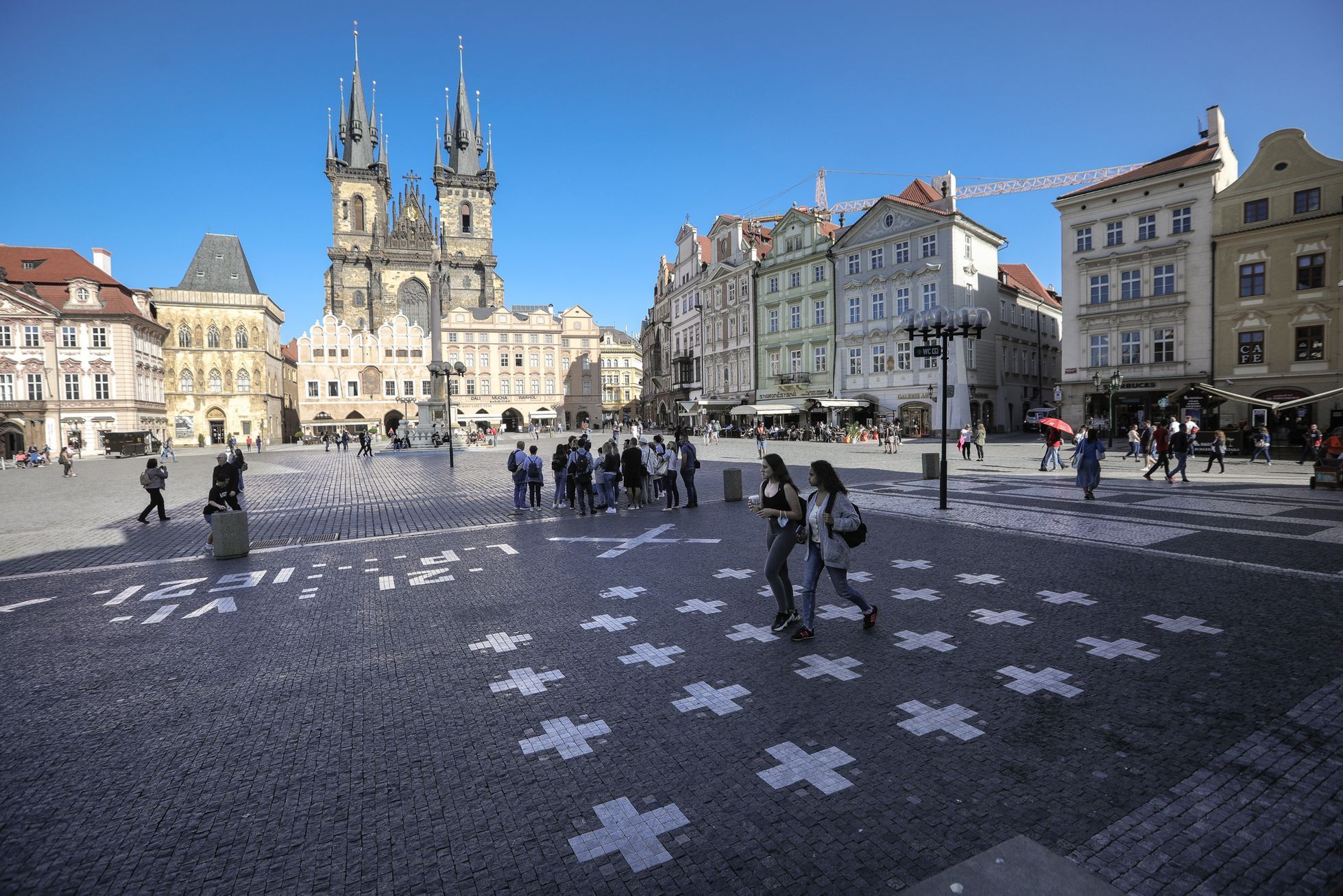 Staroměstské náměstí, Praha - 27 křížů popraveným pánům
