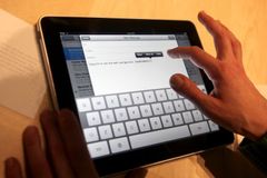 Čína začala zabavovat iPady, spor s Applem dál sílí